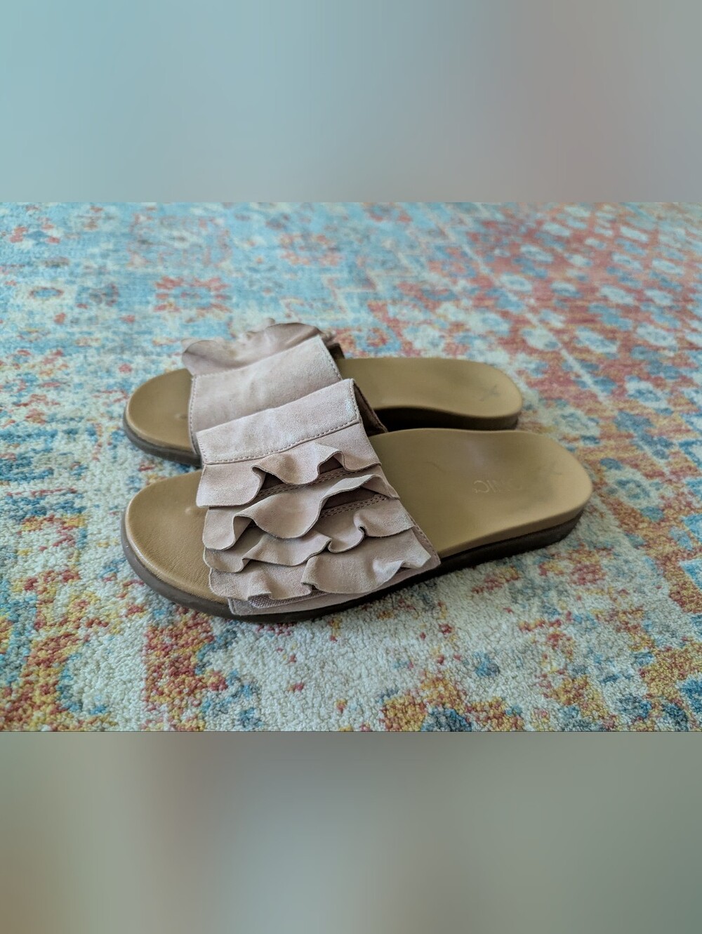 Vionic Women's 8.5 Roni Palm Flat Slide Sandals Pink Suede Ruffle Slip On